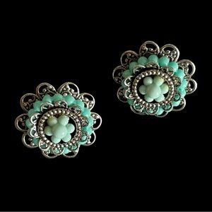 Vintage Turquoise Colored Resin and Silver Metal Filigree Screwback Earrings